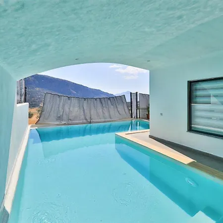 White Grotto 1 Bed For 2 Persons Vilă *