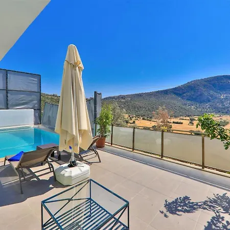 White Grotto 1 Bed For 2 Persons Vilă *