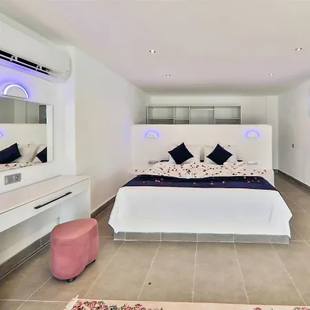 White Grotto 1 Bed For 2 Persons *